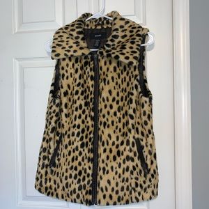 Fur vest